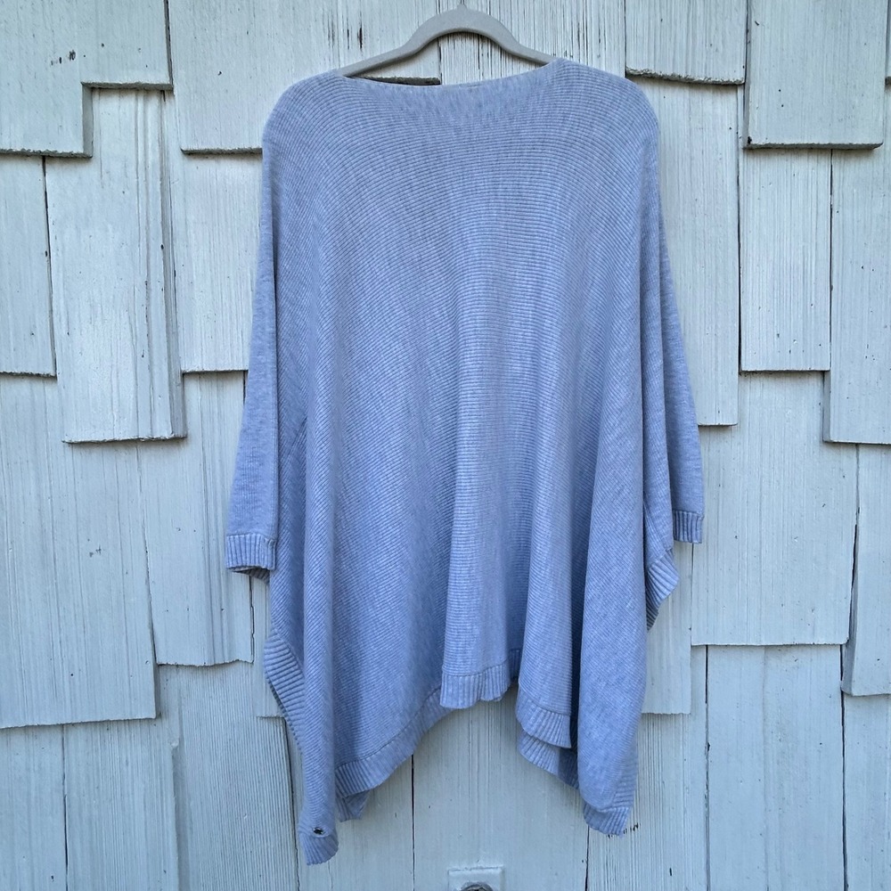 Lululemon Women's Heather Core Grey 3 Way Divinity Poncho, Shawl, Wrap‎ - Picture 7 of 8